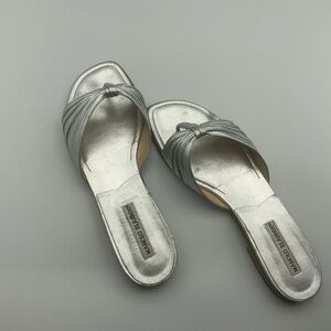 MANOLO BLAHNIK SILVER LEATHER SANDALS